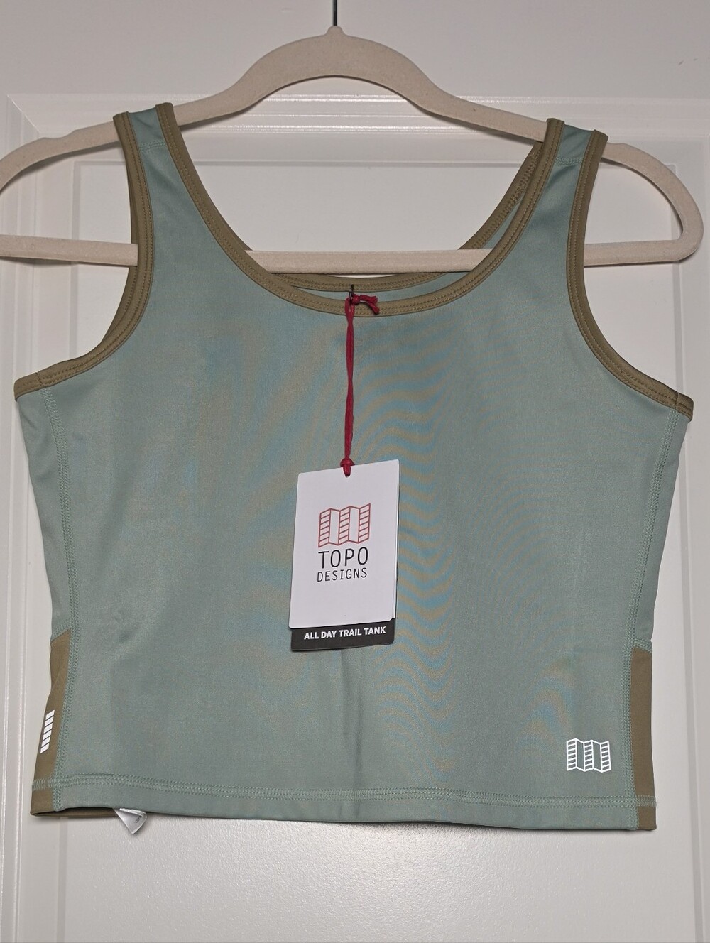 Topo Designs All Day Trail Crop Tank Women's Medium NWT Ash Green Athleisure